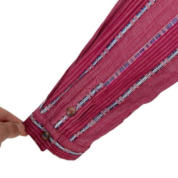 ANTHROPOLGIE PILCRO The Bo Boyfriend Embroidered Button Down Red Top Size Small - Picture 6 of 10